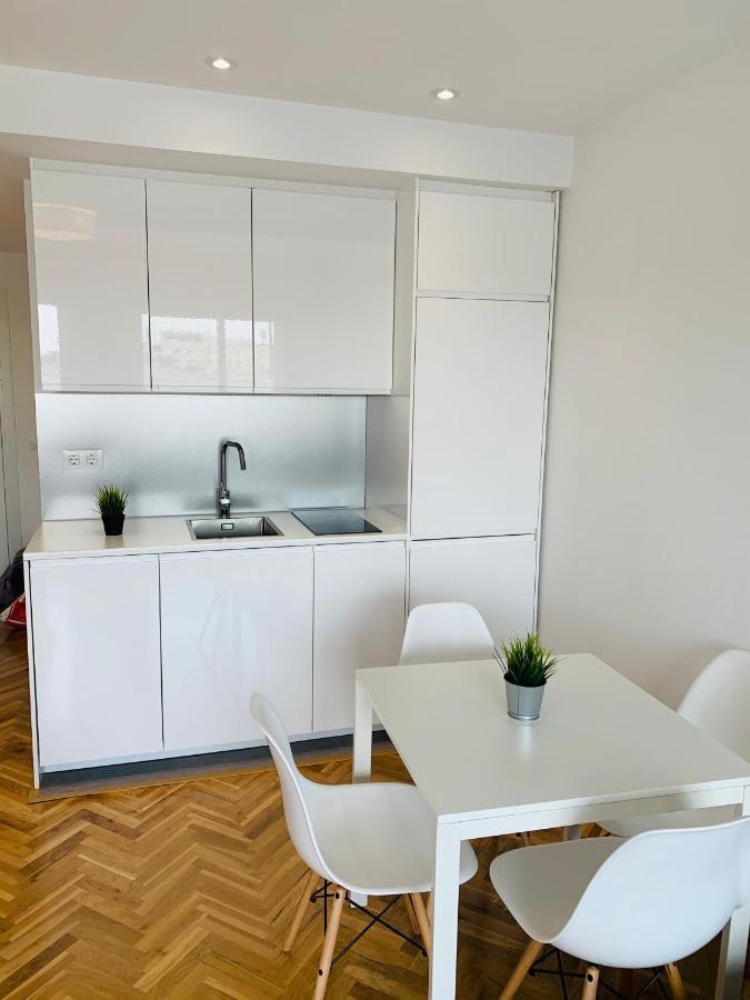 Appartement Pisos Con Piscina Barrio Exclusivo-Wizinkcenter Alquiler Temporada à Madrid Extérieur photo