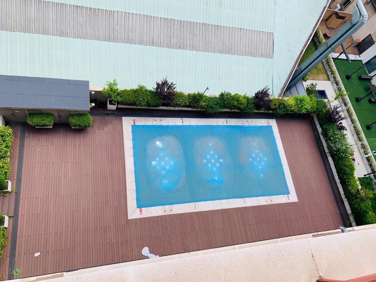 Appartement Pisos Con Piscina Barrio Exclusivo-Wizinkcenter Alquiler Temporada à Madrid Extérieur photo