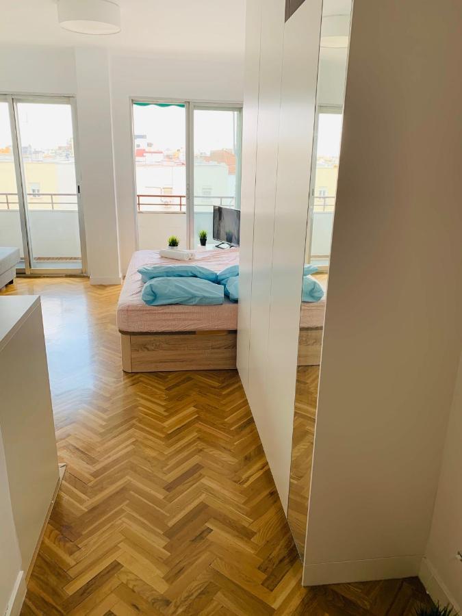 Appartement Pisos Con Piscina Barrio Exclusivo-Wizinkcenter Alquiler Temporada à Madrid Extérieur photo