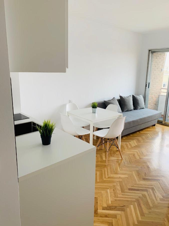 Appartement Pisos Con Piscina Barrio Exclusivo-Wizinkcenter Alquiler Temporada à Madrid Extérieur photo