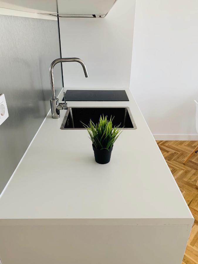 Appartement Pisos Con Piscina Barrio Exclusivo-Wizinkcenter Alquiler Temporada à Madrid Extérieur photo