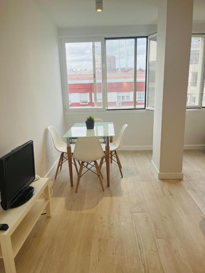 Appartement Pisos Con Piscina Barrio Exclusivo-Wizinkcenter Alquiler Temporada à Madrid Extérieur photo